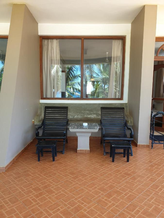 בנטוטה Oasey Ayurveda Hotel מראה חיצוני תמונה
